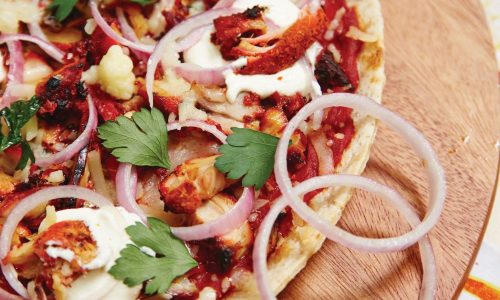 Tandoori-Chicken-Pizza-with-Sour-Cream-and-Onion